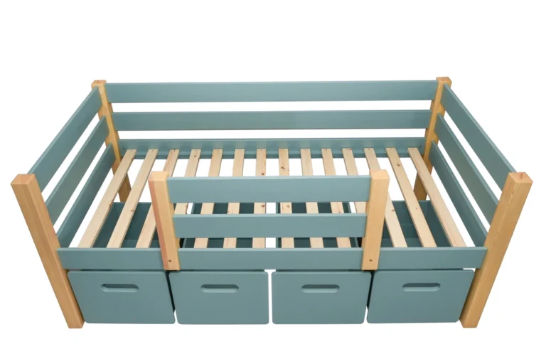 Kids Bed DIY Plans - Frame without Mattress 2